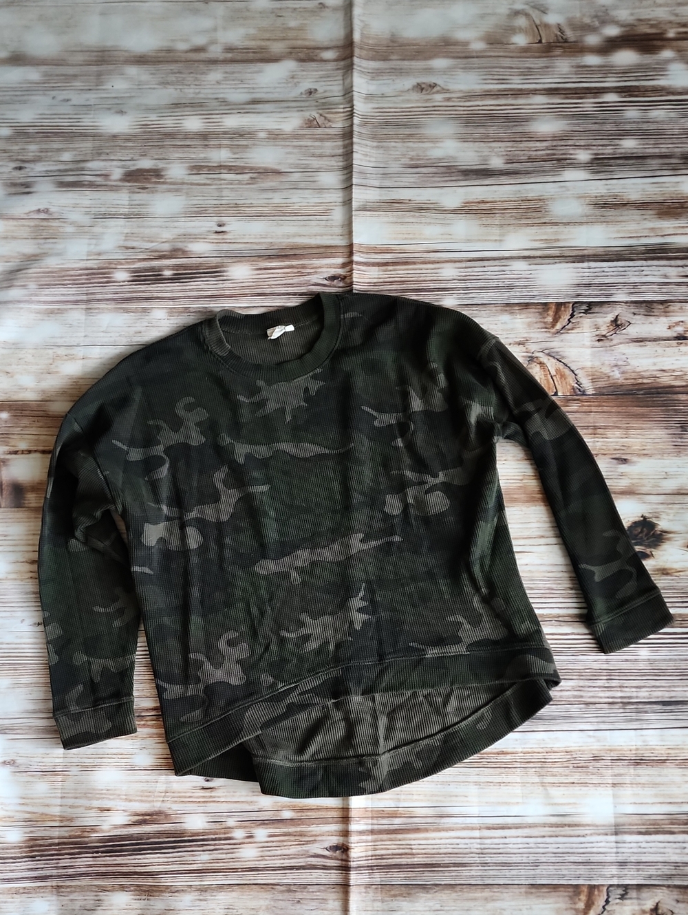 OAK & IVY Camo Waffle-Knit Long Sleeved